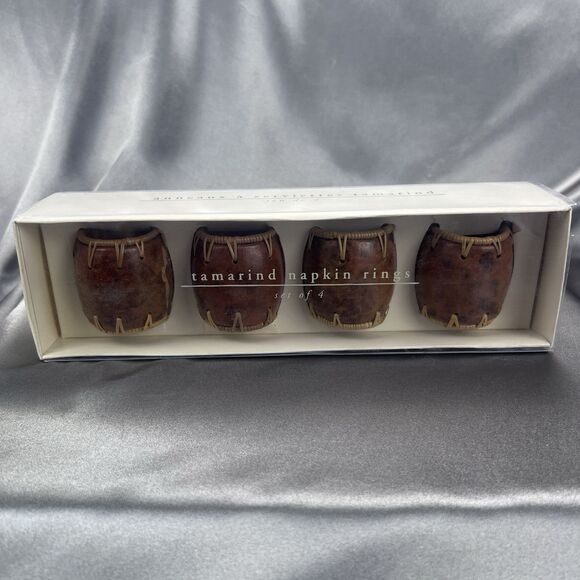 Pier 1 Imports‎ Tamarind Napkin Rings Wooden Set of 4 Brown Tan Handmade Gifts - Picture 1 of 10